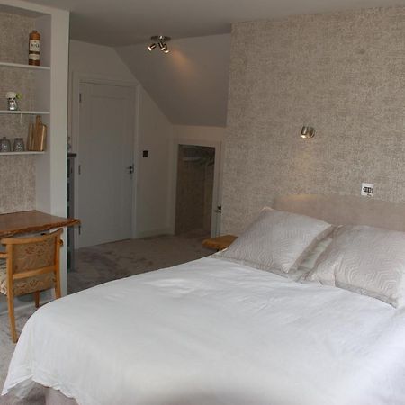 Bed and Breakfast The Little Flock Farm Cloonmore Екстер'єр фото